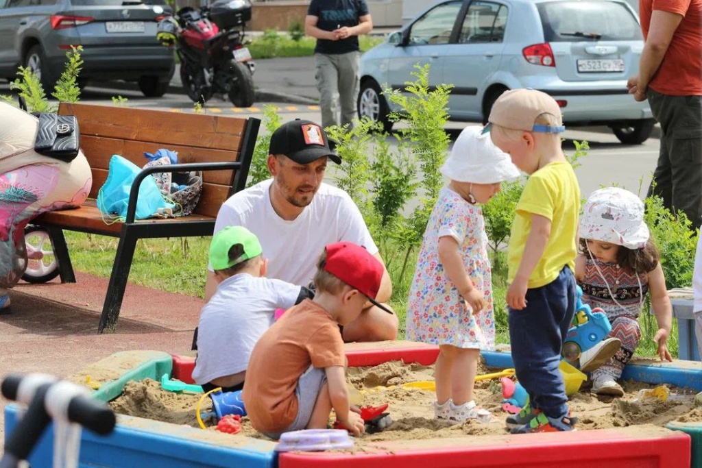 В городском округе Красногорск открылась новая детская площадка