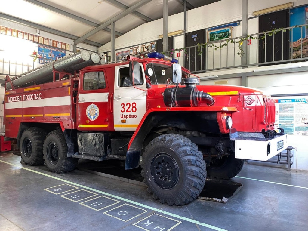 Пожарно-тактические занятия в школах Пушкинского: готовность к ЧС на высоком уровне