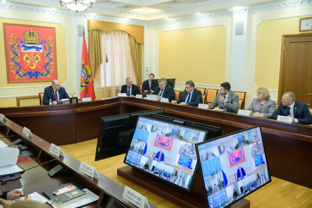 Губернатор Оренбургской области провёл стратегическое заседание по нацпроектам: итоги 2025 года и планы на 2026–й Губернатор Оренбургской области провёл стратегическое заседание по нацпроектам: итоги 2025 года и планы на 2026–й