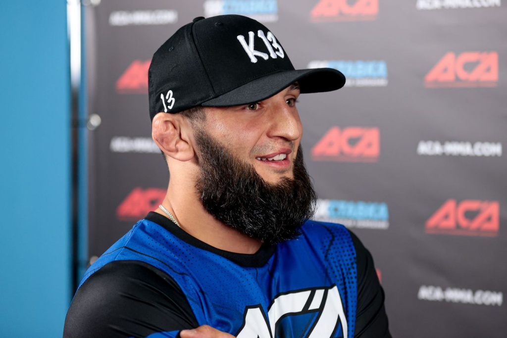 Глава UFC отрицает информацию о бое между Чимаевым и Адесаньей