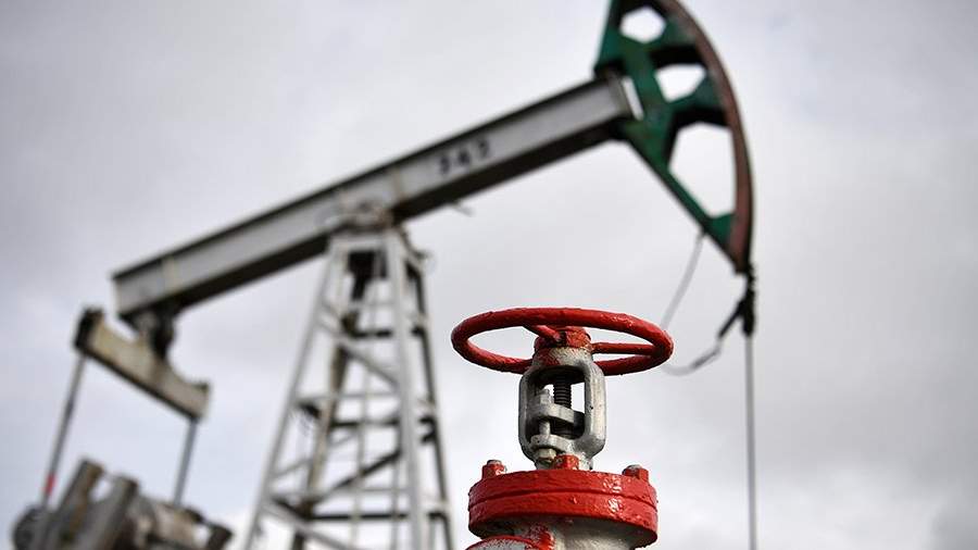 Несколько индийских НПЗ не разместили заказы на российскую нефть в декабре Несколько индийских НПЗ не разместили заказы на российскую нефть в декабре