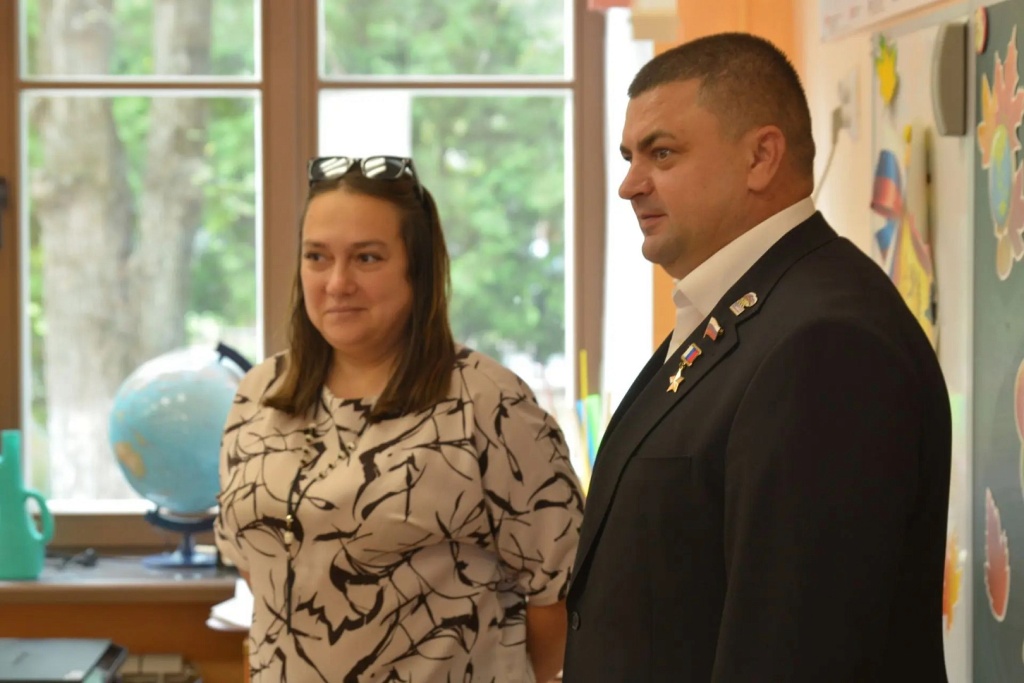 Андрей Дьяченко проверил готовность школы №20 к учебному году: историческое здание требуют особого подхода к ремонту