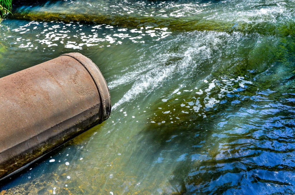 Росприроднадзор выписал компании "Межегейуголь" штраф за слив производственных стоков в реку в Тыве