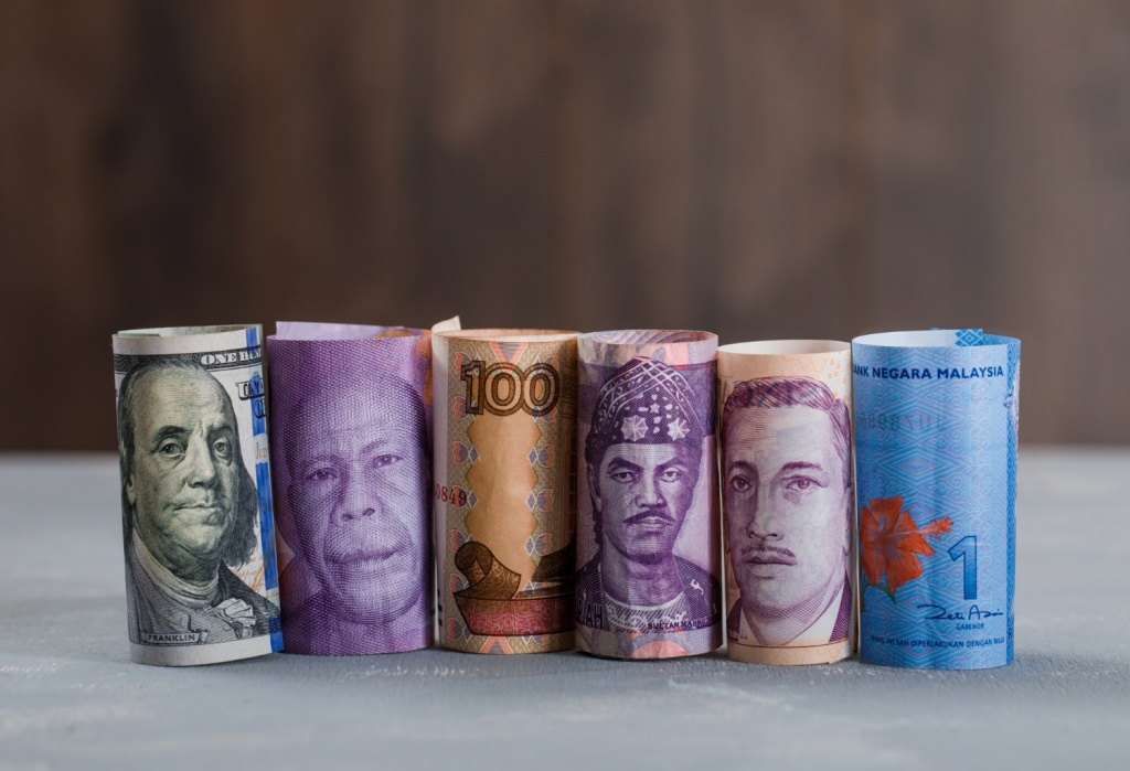 ФНС заявила о росте числа валютных нарушений на 360%