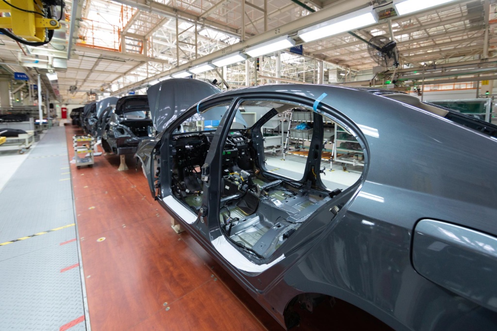 «Автоваз» нарастил производство Lada на 66%