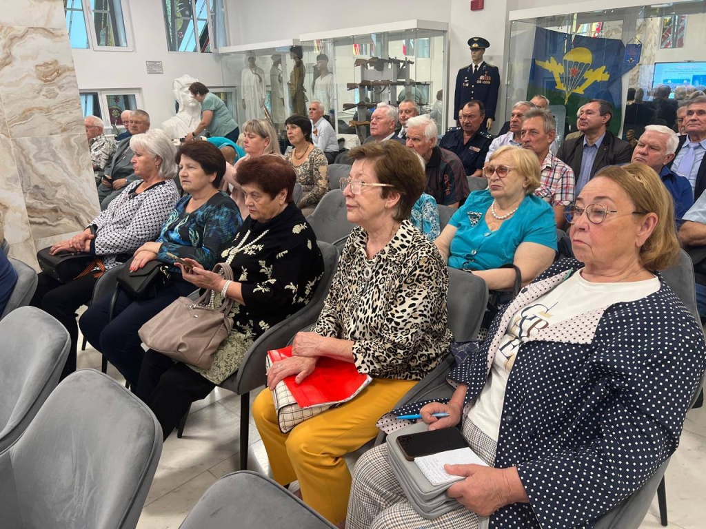 В воронежском музее-диораме провели семинар о патриотическом воспитании молодёжи