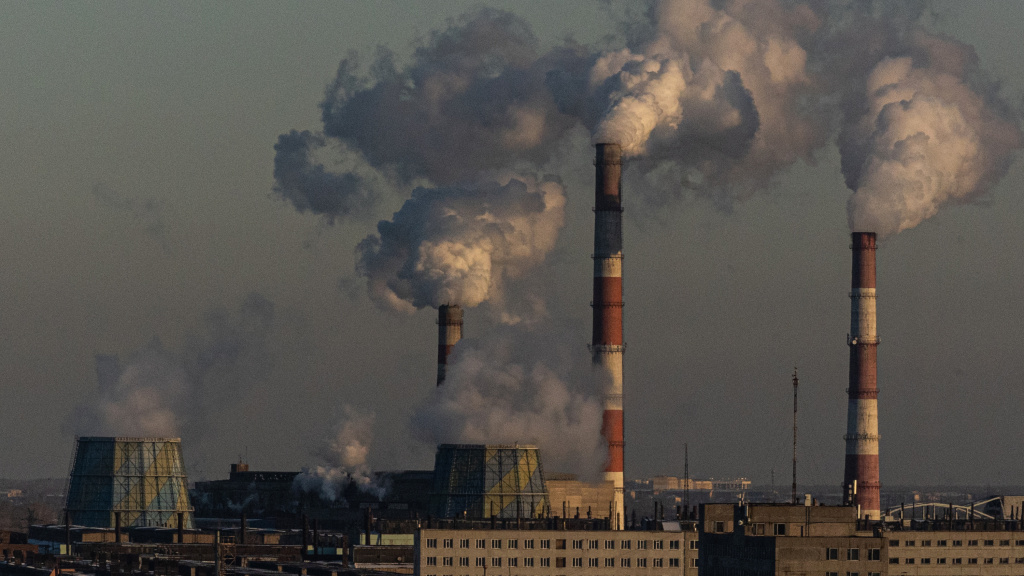 В Челябинской области за год выбросы от предприятий снизились на 42,4 тысячи тонн