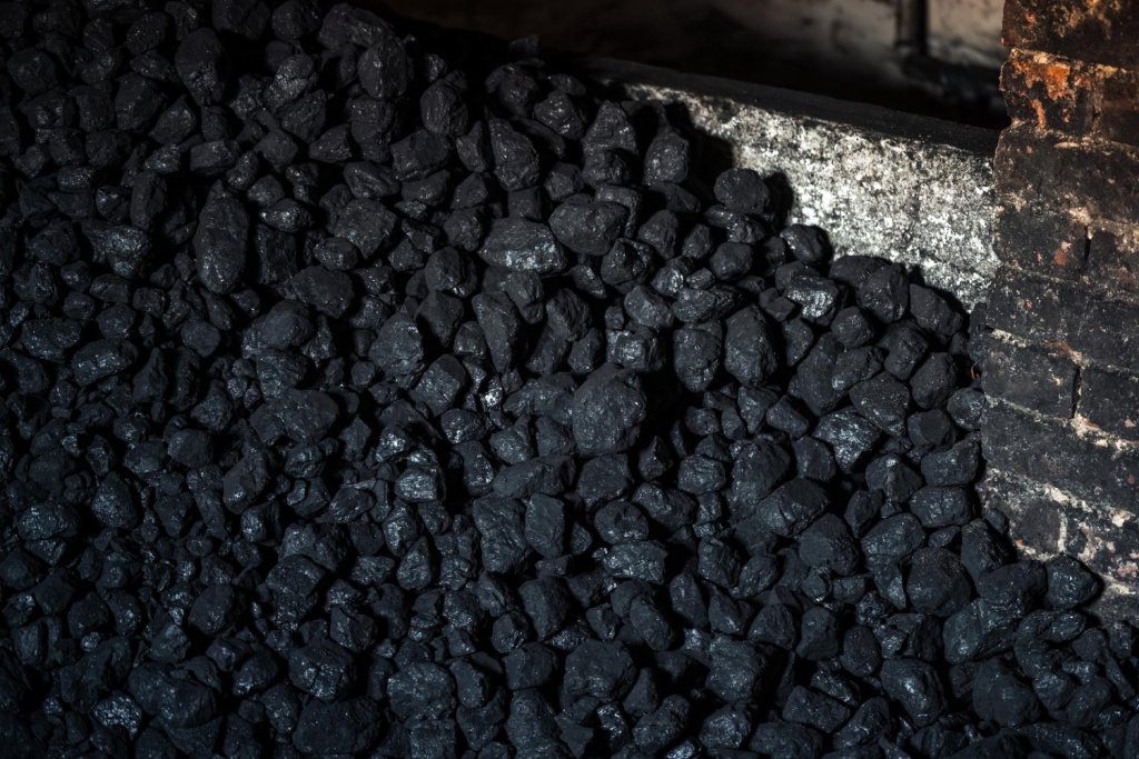 Kpler: экспорт российского угля через морские порты за полгода снизился на 17%
