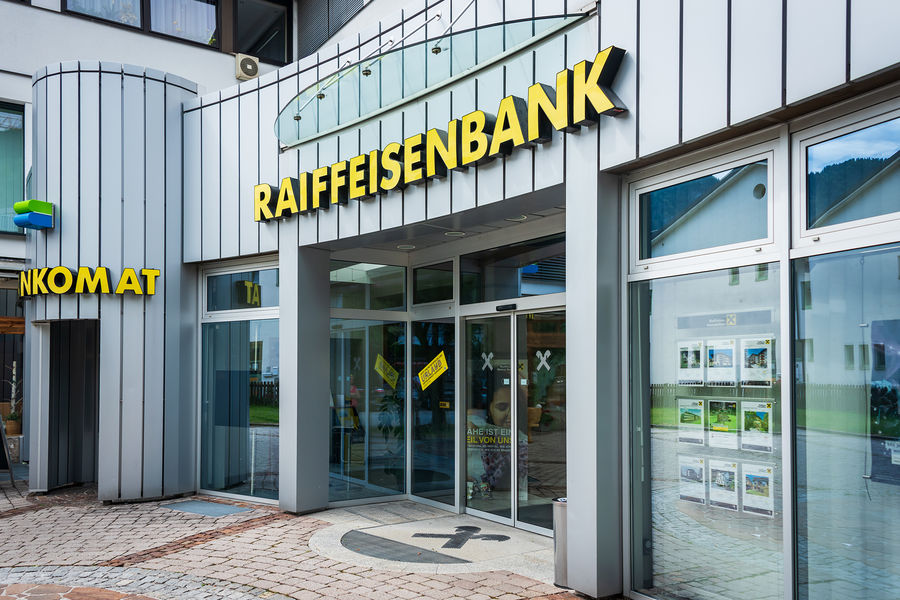 Raiffeisenbank поменял дивидендную политику из-за ограничений в России Raiffeisenbank поменял дивидендную политику из-за ограничений в России