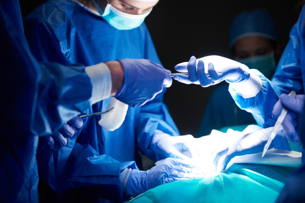 Иркутские врачи проведут 40 бесплатных операций детям с врожденными расщелинами губы и неба