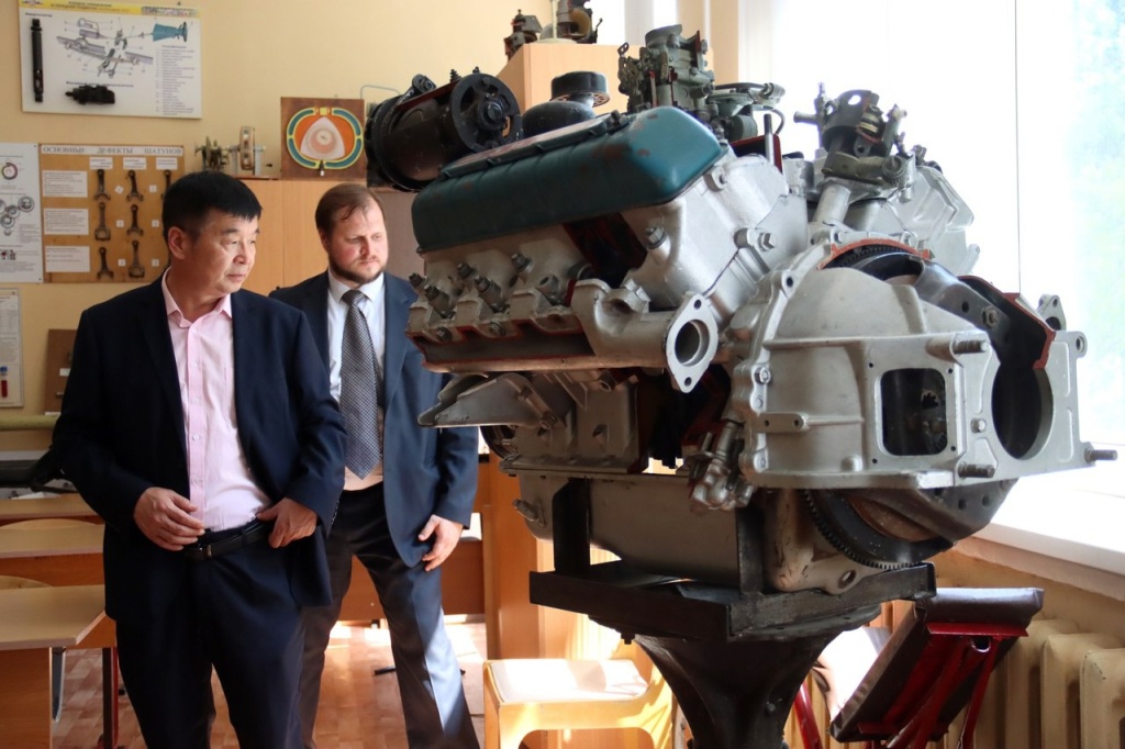 В Коломенском университете побывала делегация из Хейлунцзянского института