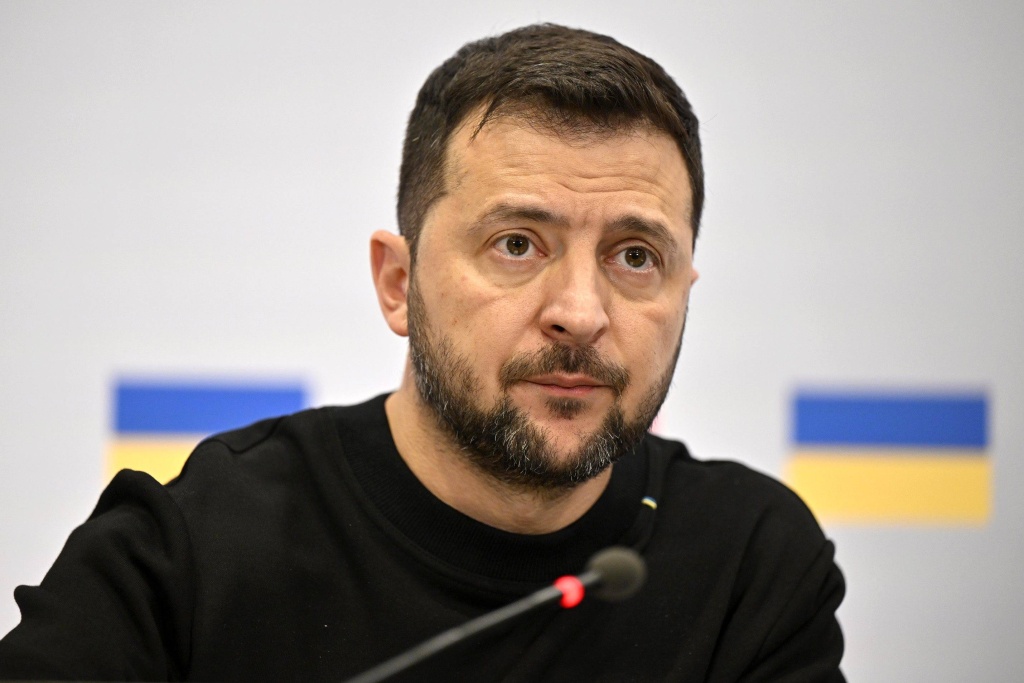 Bloomberg: на Украине могут увеличить налоги для финансирования ВСУ Bloomberg: на Украине могут увеличить налоги для финансирования ВСУ