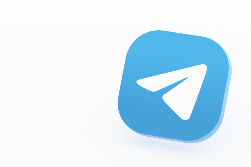 В Telegram активизировались мошенники с предложениями о заработке на «лайках»
