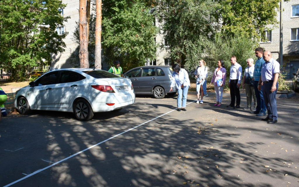 Глава Пушкинского Максим Красноцветов вновь проверил ход работ по благоустройству лесопарка «Северный»