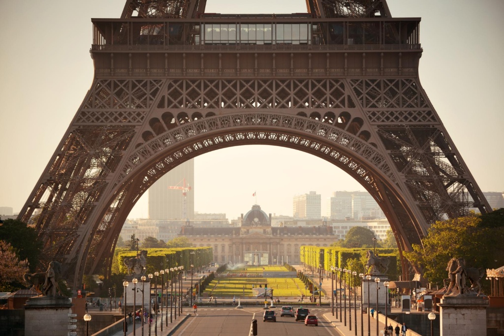 Мэр Парижа проплыла по Сене за несколько дней до старта Олимпийских игр