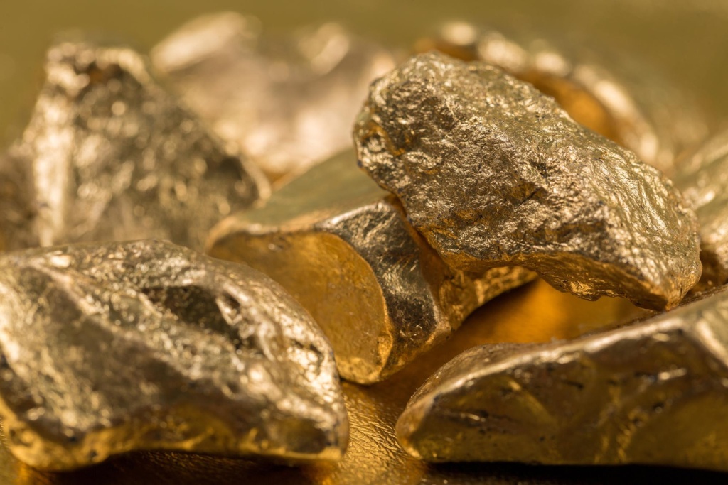 Минфин намерен ограничить россиян в вывозе золота из страны
