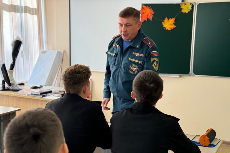 Депутат Госсобрания Мордовии провел урок по безопасности дорожного движения Депутат Госсобрания Мордовии провел урок по безопасности дорожного движения