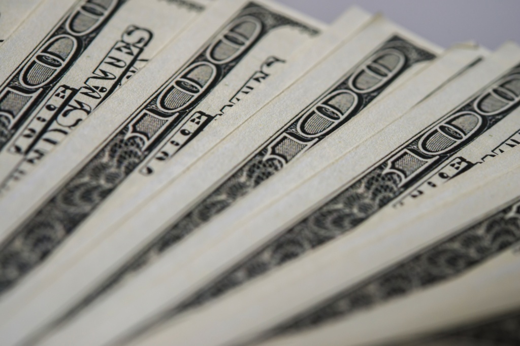 Netflix и Warner Bros.: сделка на $72 млрд под прицелом регуляторов