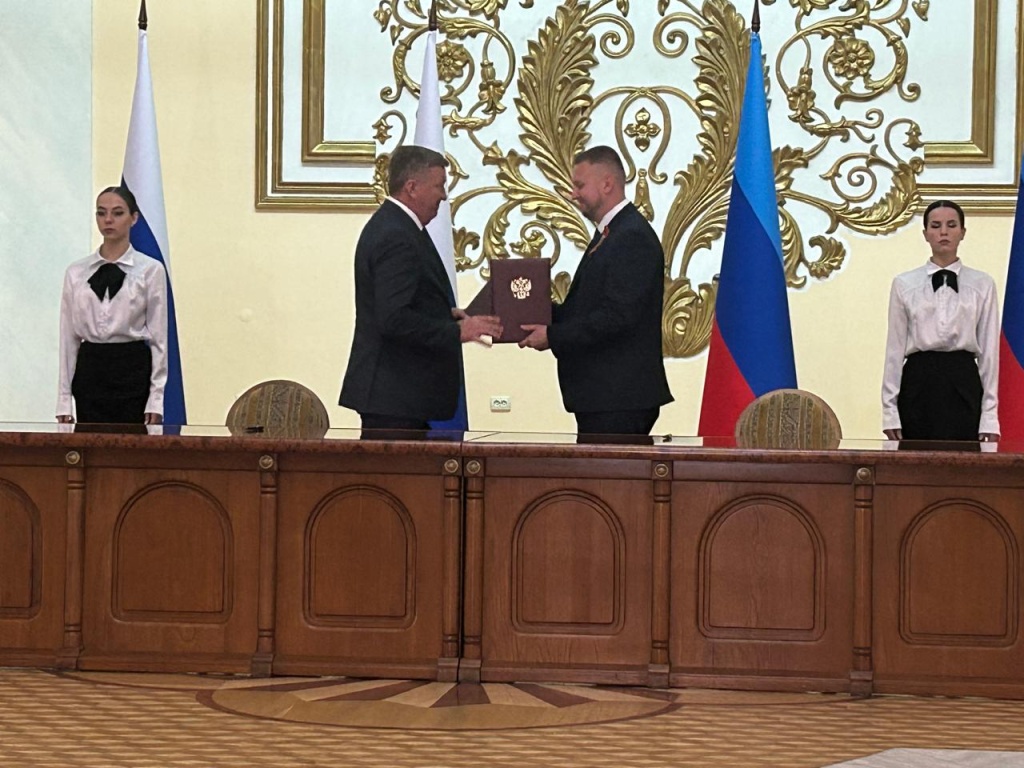 Парламенты Ульяновской области и Луганской Народной Республики договорились о сотрудничестве Парламенты Ульяновской области и Луганской Народной Республики договорились о сотрудничестве
