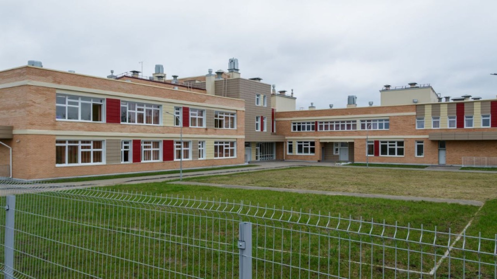 В День знаний в посёлке Дзержинск Иркутского района открылась новая школа