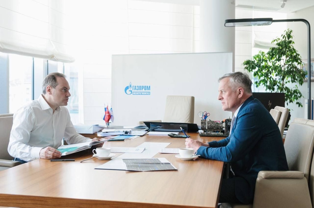 Глава Республики Мордовия Артём Здунов провел рабочую встречу с генеральным директором «Газпром межрегионгаз» Сергеем Густовым