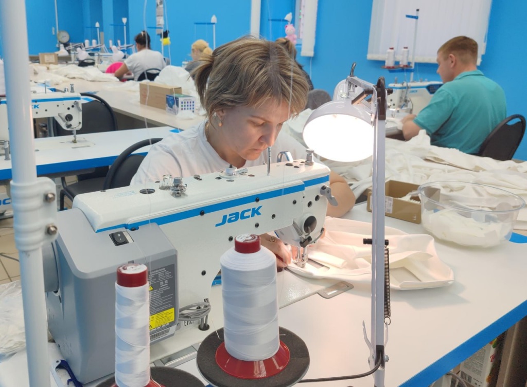 Рузаевские швеи вернулись из Москвы, чтобы работать на производстве малой родины Рузаевские швеи вернулись из Москвы, чтобы работать на производстве малой родины