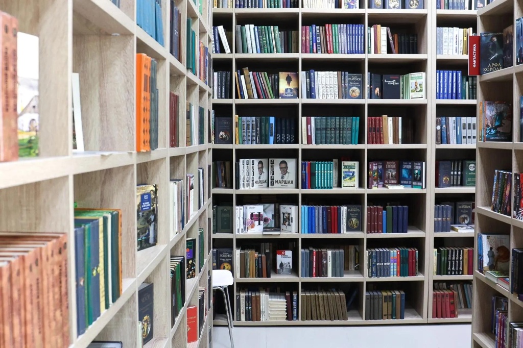 «Не просто хранилище книг»: в Воронеже открылась модельная библиотека №5 — пространство для творчества, экологии и семейного досуга «Не просто хранилище книг»: в Воронеже открылась модельная библиотека №5 — пространство для творчества, экологии и семейного досуга
