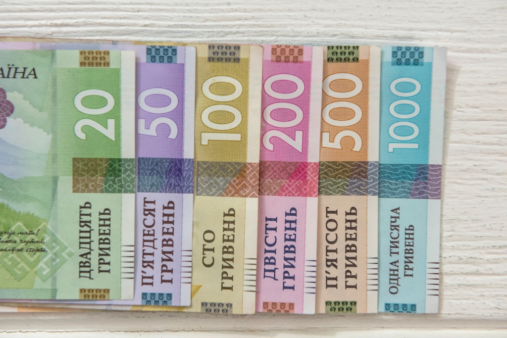 Курс гривны не будут определять по отношению к рублю Курс гривны не будут определять по отношению к рублю