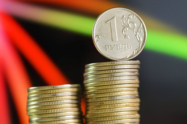 Рубль дешевеет уже неделю Рубль дешевеет уже неделю