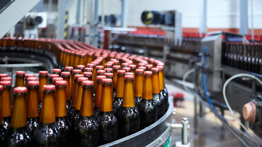 В Госдуме предложили запретить импорт пива из «недружественных» РФ стран