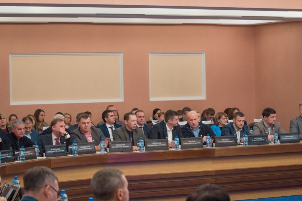 Депутаты-иноагенты покинули горсовет Новосибирска Депутаты-иноагенты покинули горсовет Новосибирска