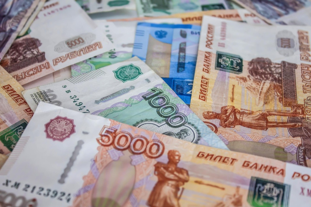 Росприроднадзор подал иск на 73 млн рублей к владельцу затонувшего дебаркадера