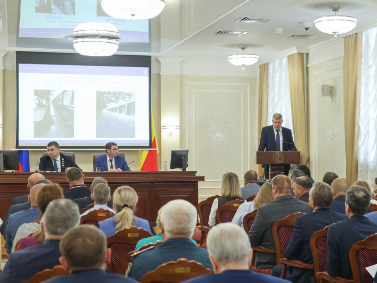 Спорт, благоустройство и партнёрство с бизнесом: что обсудили на планёрке в мэрии Воронежа