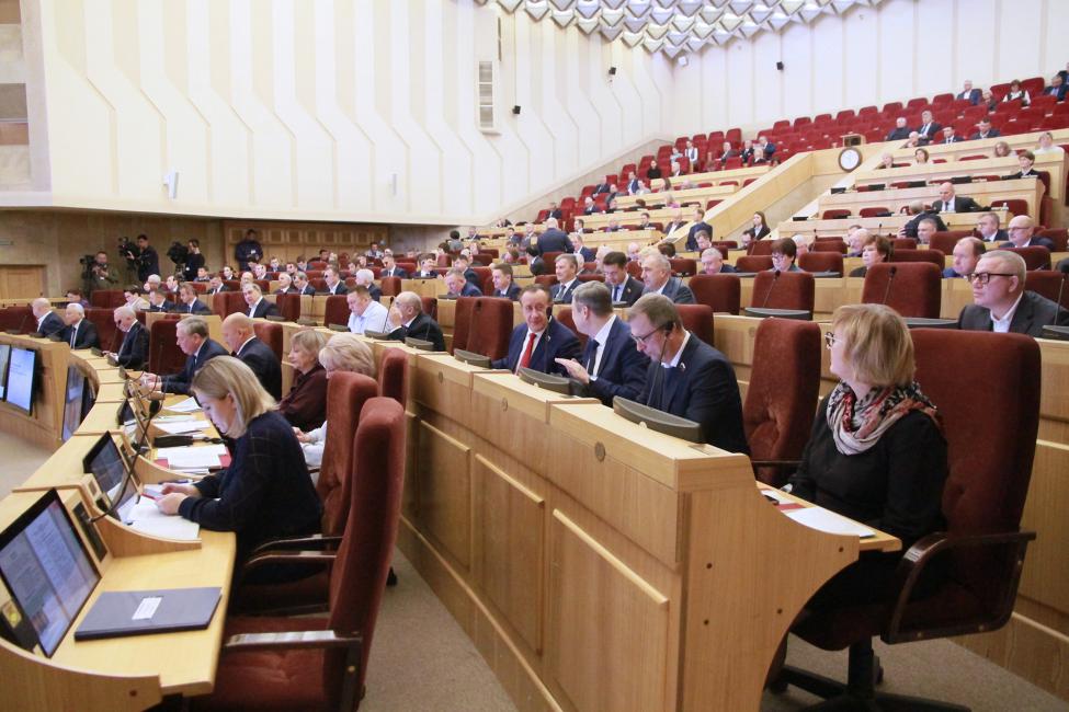 Депутаты ЗАКСа Новосибирской области поддержали законопроект о налоговых льготах для социального бизнеса Депутаты ЗАКСа Новосибирской области поддержали законопроект о налоговых льготах для социального бизнеса