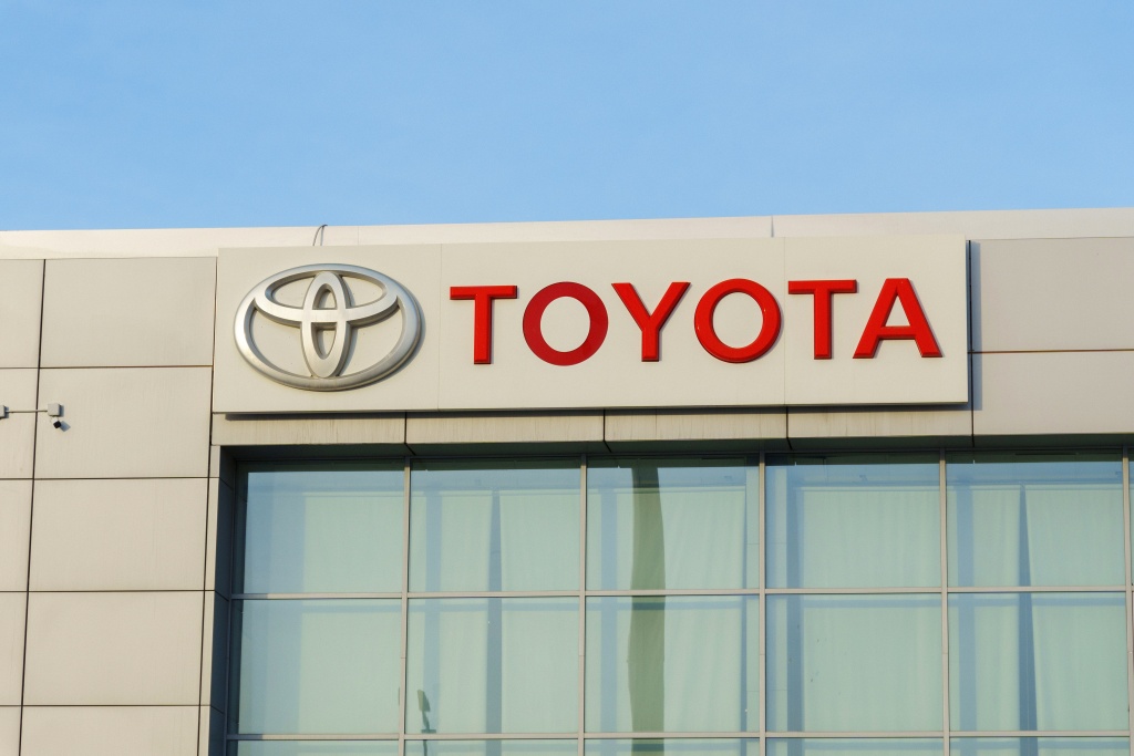 Toyota Motor Corporation представила новую модификацию кроссовера RAV4 Toyota Motor Corporation представила новую модификацию кроссовера RAV4