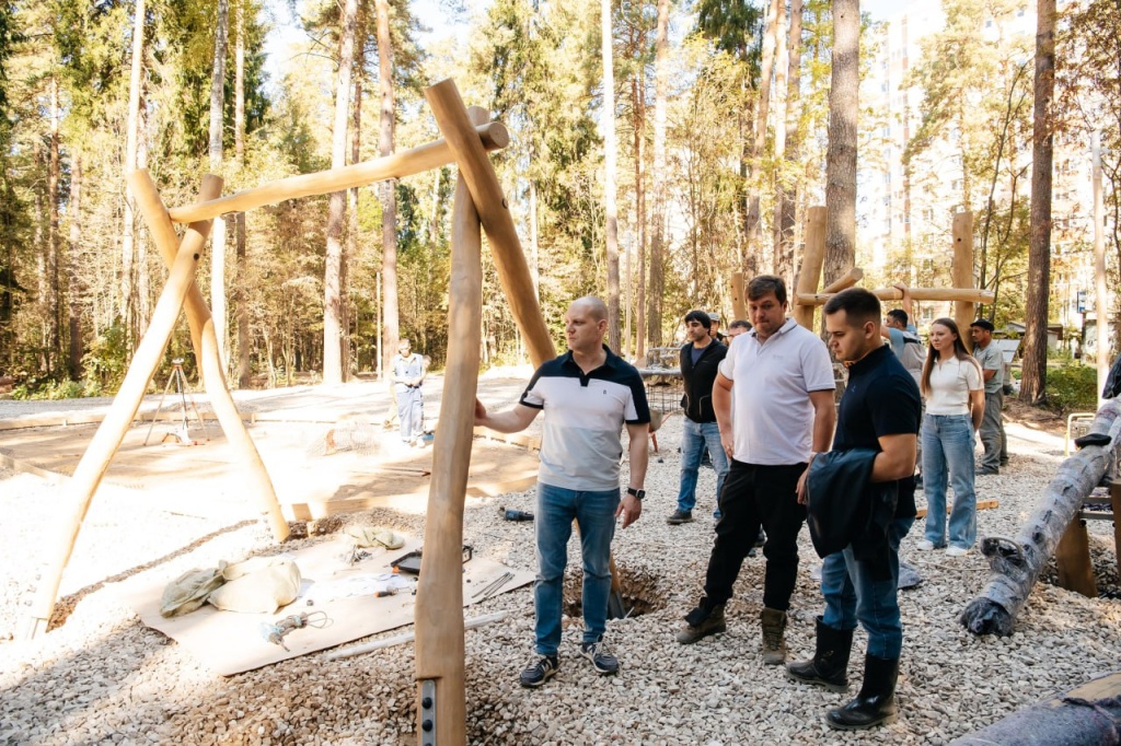 В Городском округе Пушкинский заканчиваются работы по благоустройству лесопарка «Северный»