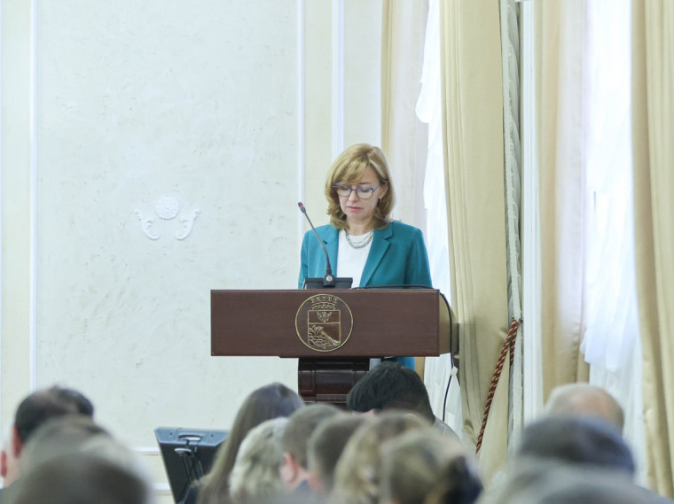 На еженедельном совещании в мэрии в Воронеже обсудили патриотическое воспитание