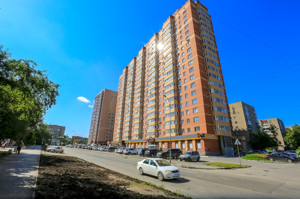 В Новосибирске строители пообещали закончить ремонт улицы Дачной досрочно