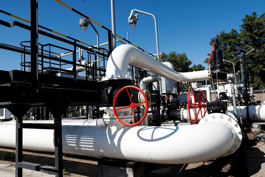 Нефть дорожает на фоне рисковых настроений рынков Нефть дорожает на фоне рисковых настроений рынков