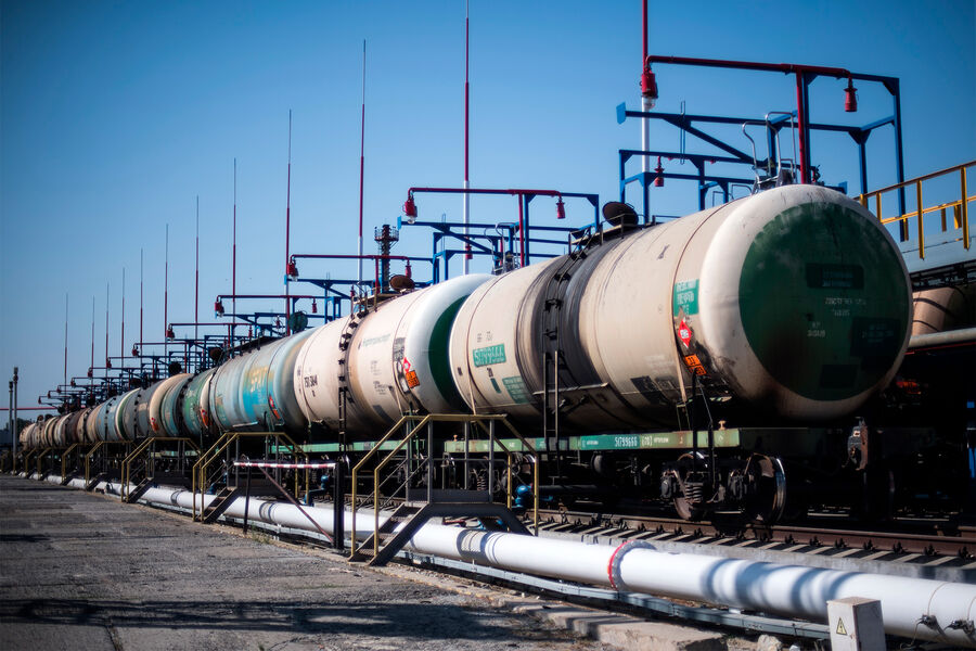 Власти РФ задумались о регулировке тарифов на транспортировку топлива