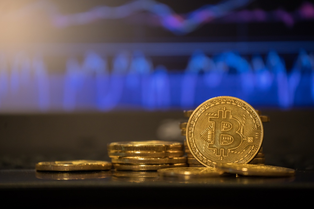 SEC официально одобрила запуск 11 первых биткоин-ETF SEC официально одобрила запуск 11 первых биткоин-ETF