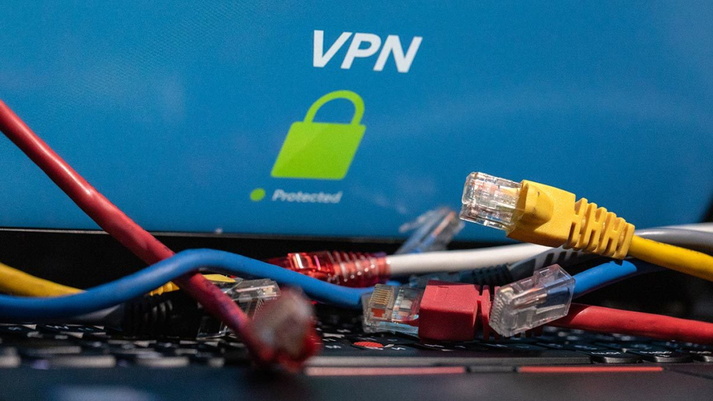 Минцифры потребовало от госкомпаний и корпораций пояснить за VPN