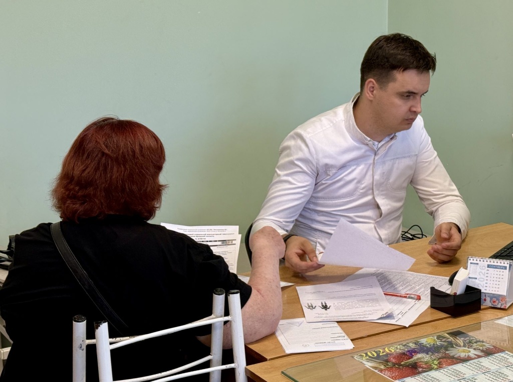 Воронежские онкологи обследовали 350 пациентов в Россоши и готовят новаторский проект с ординаторами