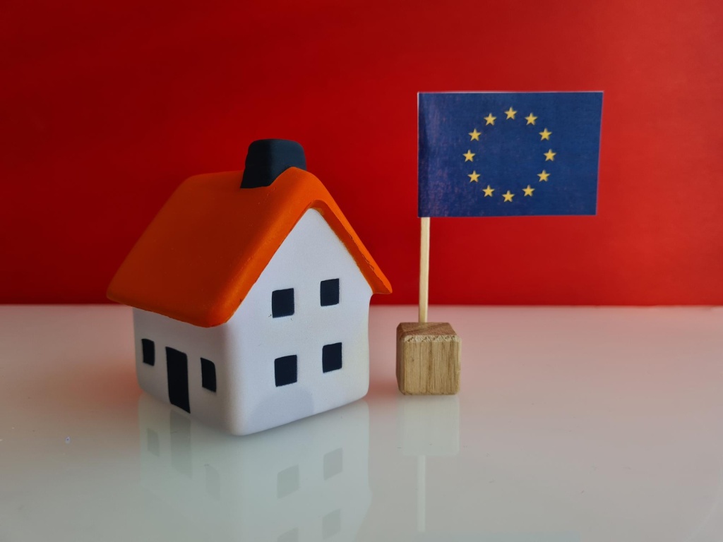 Граждане РФ стали активнее покупать недвижимость в Европе Граждане РФ стали активнее покупать недвижимость в Европе