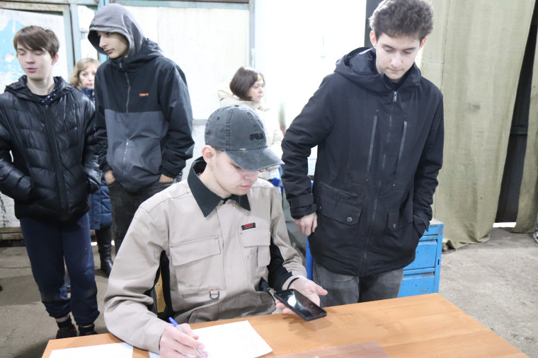 Новый виток профориентации: в Иванове стартовал конкурс «Будущие мастера» Новый виток профориентации: в Иванове стартовал конкурс «Будущие мастера»