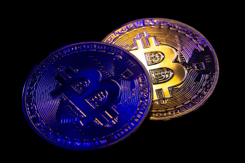 Биткоин снова побил рекорд, достигнув $94 тысячи за единицу Биткоин снова побил рекорд, достигнув $94 тысячи за единицу