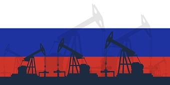 Кремль оценил решение США временно смягчить санкции против российской нефти