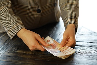 В Оренбургской области бывшего директора сельской школы осудили за взятки
