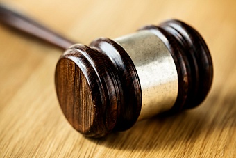 В Санкт-Петербурге состоялся суд над двумя жителями за незаконную торговлю чёрной икрой