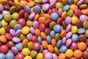Природные краски: Mars меняет формулу M&M’s, Skittles и Starburst